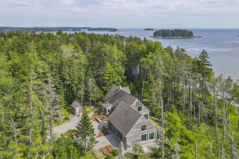 The private home, situated on more than one acre with 215 feet - Beach Home for sale in Saint George, Maine on Beachhouse.com