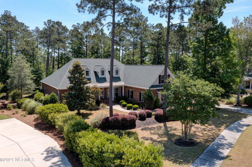 This lovely home in the Cape Fear National Golf Community of - Beach Home for sale in Leland, North Carolina on Beachhouse.com