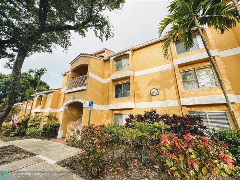 If your looking to live a lifestyle in a waterfront Peaceful & - Beach Condo for sale in Oakland Park, Florida on Beachhouse.com