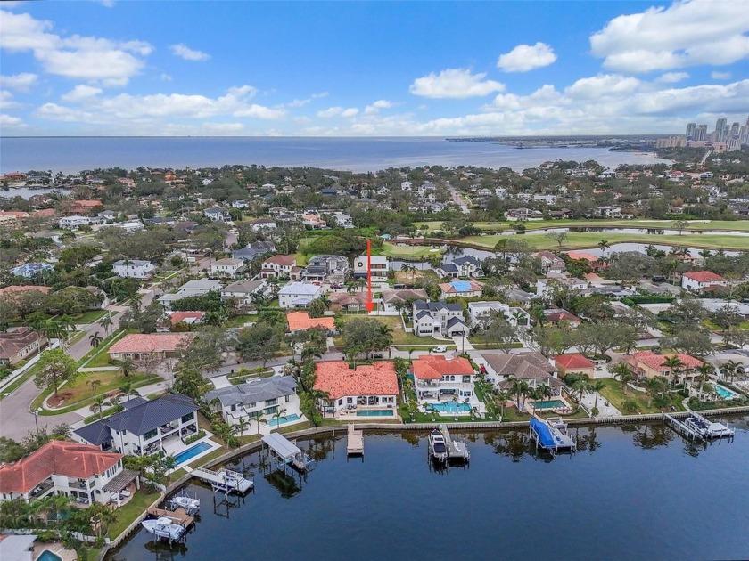 Discover an unparalleled opportunity to create your dream home - Beach Lot for sale in St. Petersburg, Florida on Beachhouse.com