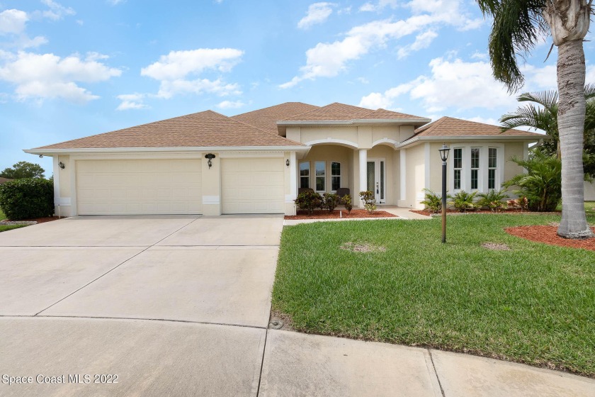 If you are looking for a large home with a great split floor - Beach Home for sale in Melbourne, Florida on Beachhouse.com
