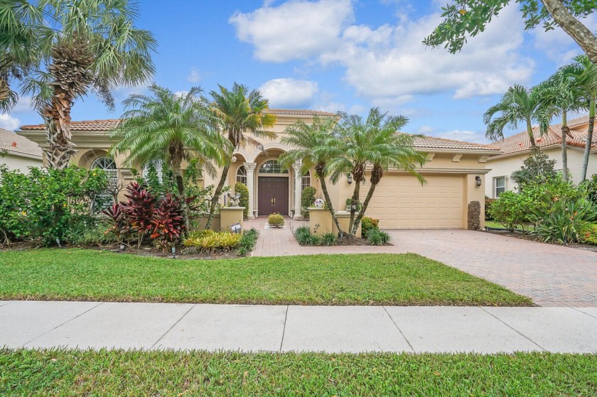 This beautiful 3-bedroom, plus office, 2.5-bathroom lakefront - Beach Home for sale in Wellington, Florida on Beachhouse.com