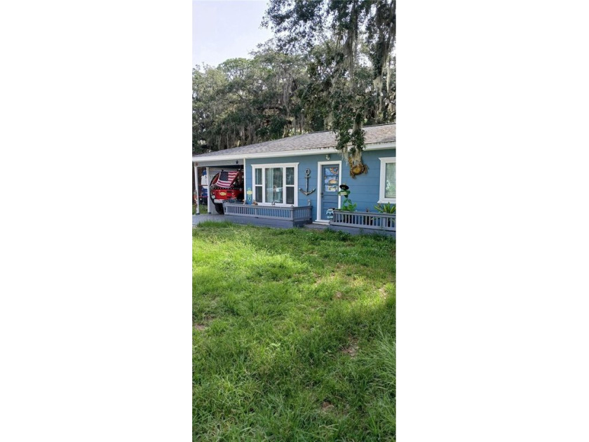 Right down the block from the gulf. Has an additional room - Beach Home for sale in Port Richey, Florida on Beachhouse.com