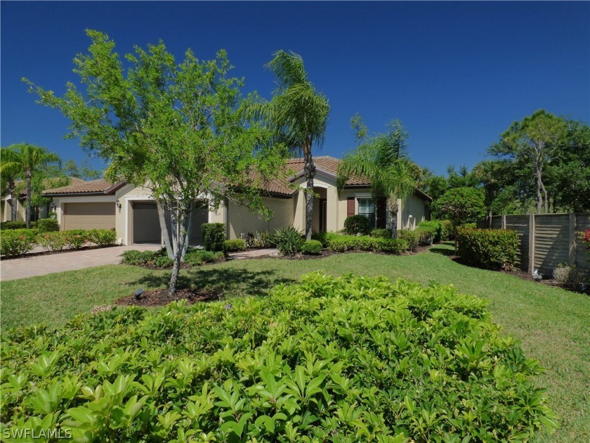 Fully furnished, and move-in ready.  This Villa is simply - Beach Home for sale in Fort Myers, Florida on Beachhouse.com