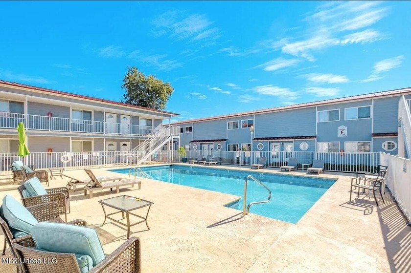 Live the beach life every day! This 1 bedroom, 1 bathroom condo - Beach Condo for sale in Biloxi, Mississippi on Beachhouse.com