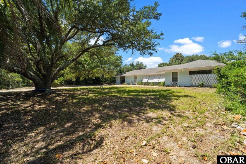 Discover comfort and convenience in this 3-bedroom, 1.5 bath - Beach Home for sale in Buxton, North Carolina on Beachhouse.com