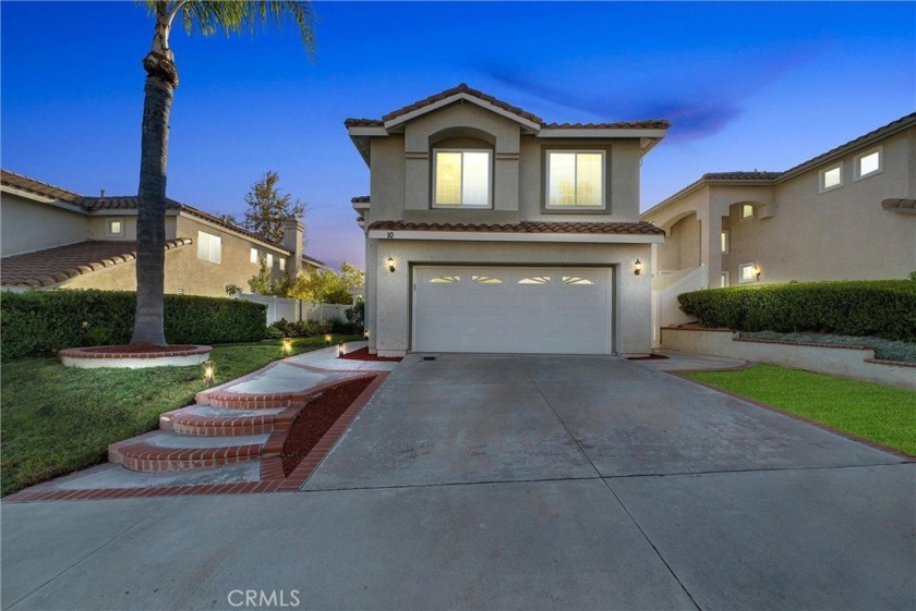 Welcome to this beautiful Melinda Heights home, featuring a - Beach Home for sale in Rancho Santa Margarita, California on Beachhouse.com