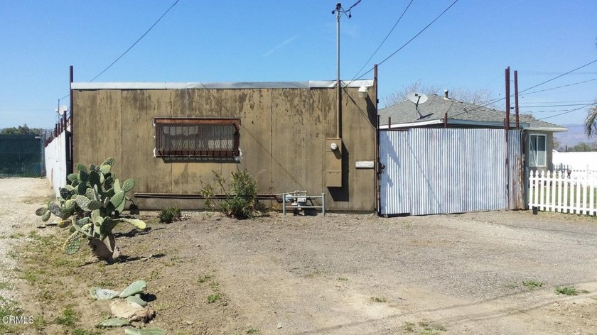 Small Office and shop with newer bathroom. Fenced in with some - Beach Commercial for sale in Ventura, California on Beachhouse.com