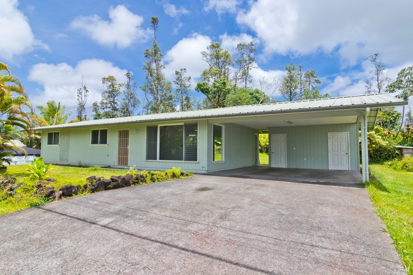 Move-in ready and affordable in Ainaloa Estates - this - Beach Home for sale in Pahoa, Hawaii on Beachhouse.com