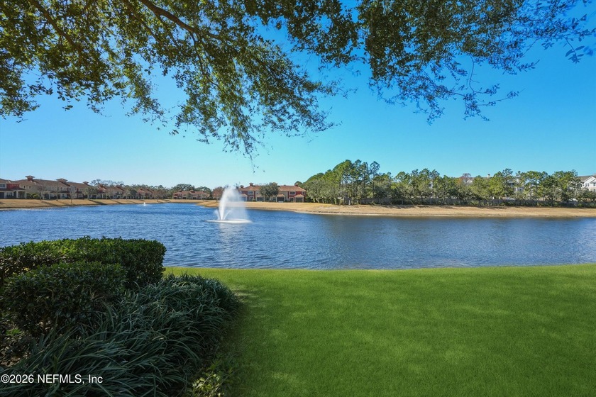 This beautiful, luxury townhome is located in the lovely - Beach Townhome/Townhouse for sale in Jacksonville, Florida on Beachhouse.com