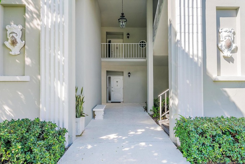 This beautifully renovated 1,567-square-foot waterfront - Beach Condo for sale in Palm Beach, Florida on Beachhouse.com