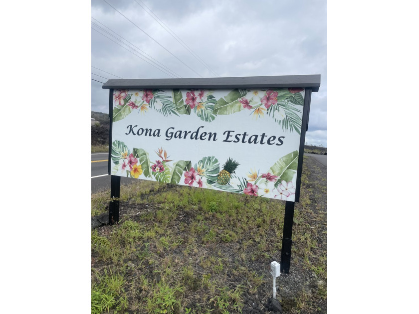 The owner says to sell now! Affordable living on 3 Acre Lot in - Beach Acreage for sale in Captain Cook, Hawaii on Beachhouse.com