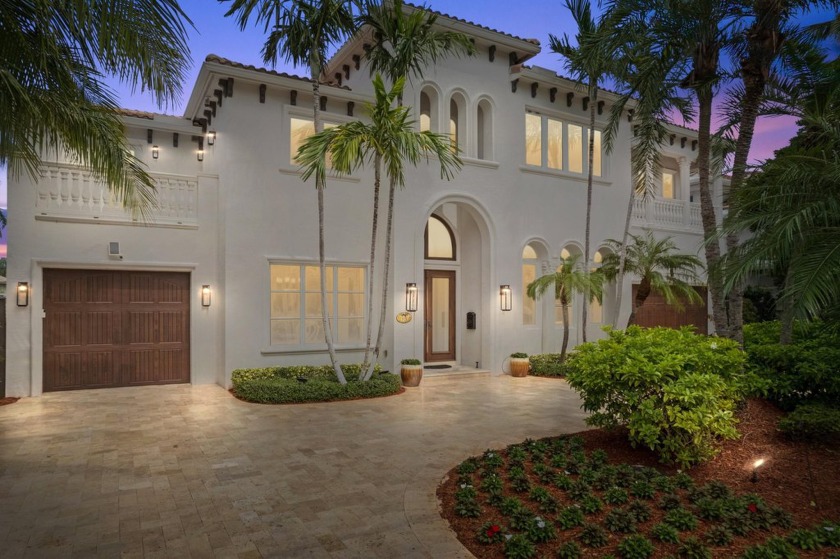 EXQUISITE WATERFRONT ESTATE | DIRECT OCEAN ACCESS | 90' DOCK | - Beach Home for sale in Boca Raton, Florida on Beachhouse.com