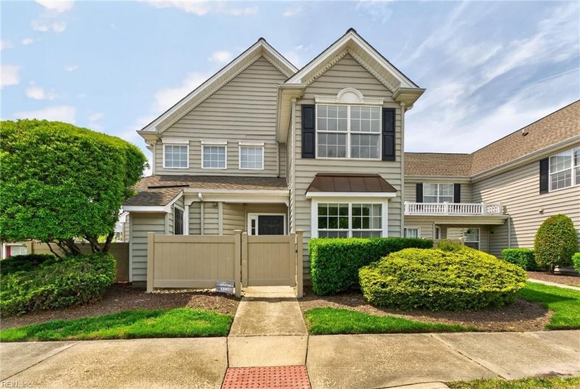 You are going to love this bottom floor, all one level living - Beach Condo for sale in Suffolk, Virginia on Beachhouse.com
