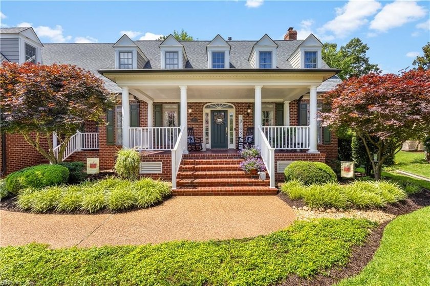 A must see! William E Poole designed Virginia Farmhouse nestled - Beach Home for sale in Suffolk, Virginia on Beachhouse.com