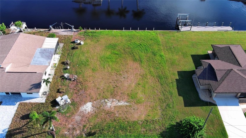 Beautiful Lot 100 x 125 on a deep canal, just 10 minutes to - Beach Lot for sale in Port Charlotte, Florida on Beachhouse.com