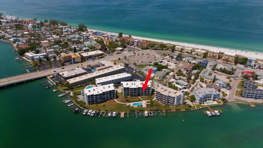 Beautifully remodeled waterfront condo with deeded BOAT SLIP! - Beach Condo for sale in Treasure Island, Florida on Beachhouse.com