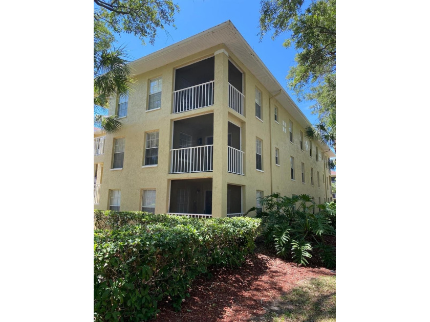 Beautiful, completely renovated, Second-floor 2-bedroom 2 - Beach Condo for sale in Palm Harbor, Florida on Beachhouse.com