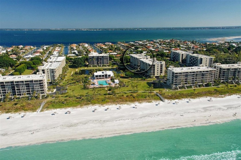 Welcome to Paradise! Whether you're an investor seeking a - Beach Condo for sale in Longboat Key, Florida on Beachhouse.com