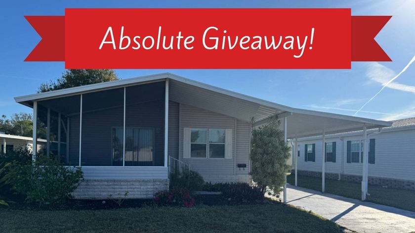 FIRE SALE - PRICED TO MOVE FAST!   1999 Palm Harbor Manufactured - Beach Home for sale in Sarasota, Florida on Beachhouse.com