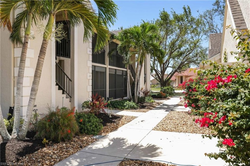 Amazing Deal in Kelly Greens! This newly renovated 3 bed/2 bath - Beach Home for sale in Fort Myers, Florida on Beachhouse.com