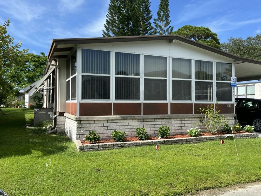 Picture yourself in this delightful 2 bedroom, 2 bathroom home - Beach Home for sale in Vero Beach, Florida on Beachhouse.com