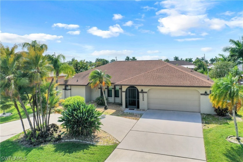 Listing price includes a brand-new roof! This home is in a great - Beach Home for sale in Cape Coral, Florida on Beachhouse.com