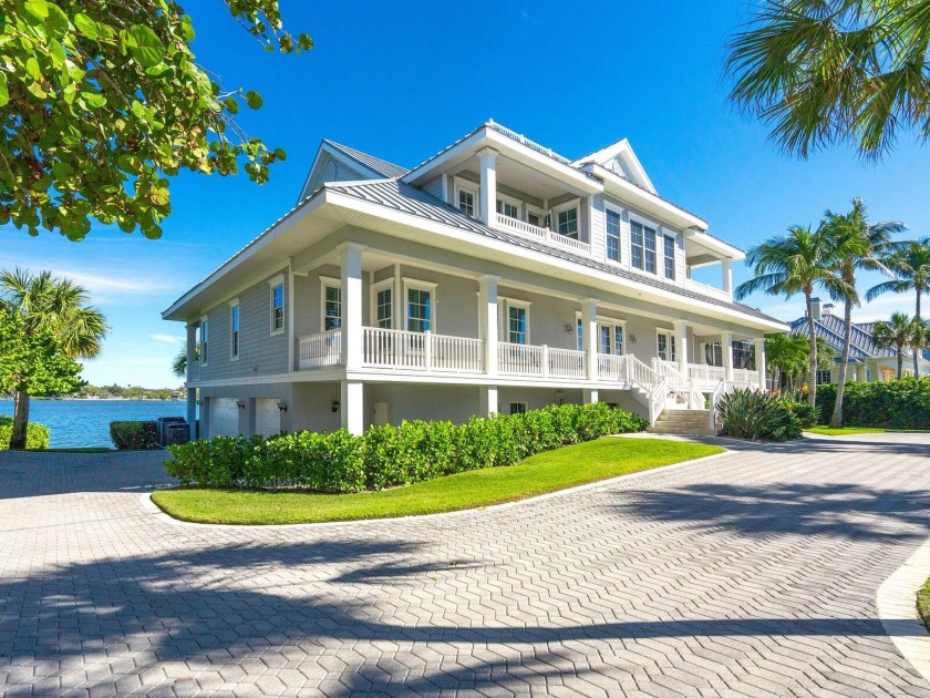 Under contract-accepting backup offers. Imagine waking up to - Beach Home for sale in Nokomis, Florida on Beachhouse.com