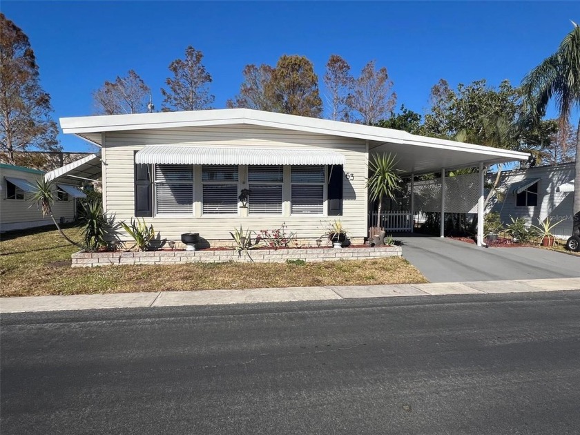 I am pleased to introduce you  to Palm Hill Country Club, a - Beach Home for sale in Largo, Florida on Beachhouse.com