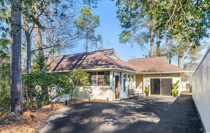 Myrtle Beach, Barefoot Landing, North Myrtle Beach - fantastic - Beach Home for sale in Myrtle Beach, South Carolina on Beachhouse.com