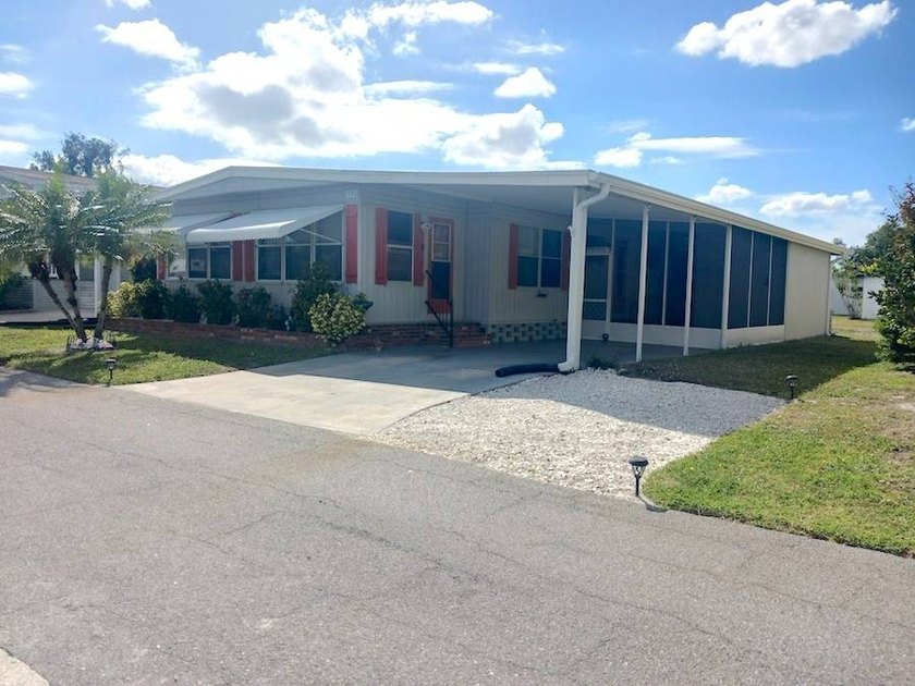 Looking for the perfect home? Then you have found it!! This one - Beach Home for sale in Ellenton, Florida on Beachhouse.com