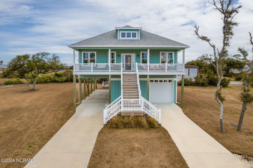 Simplistic Charm in this water view open floor plan, one level - Beach Home for sale in Harkers Island, North Carolina on Beachhouse.com
