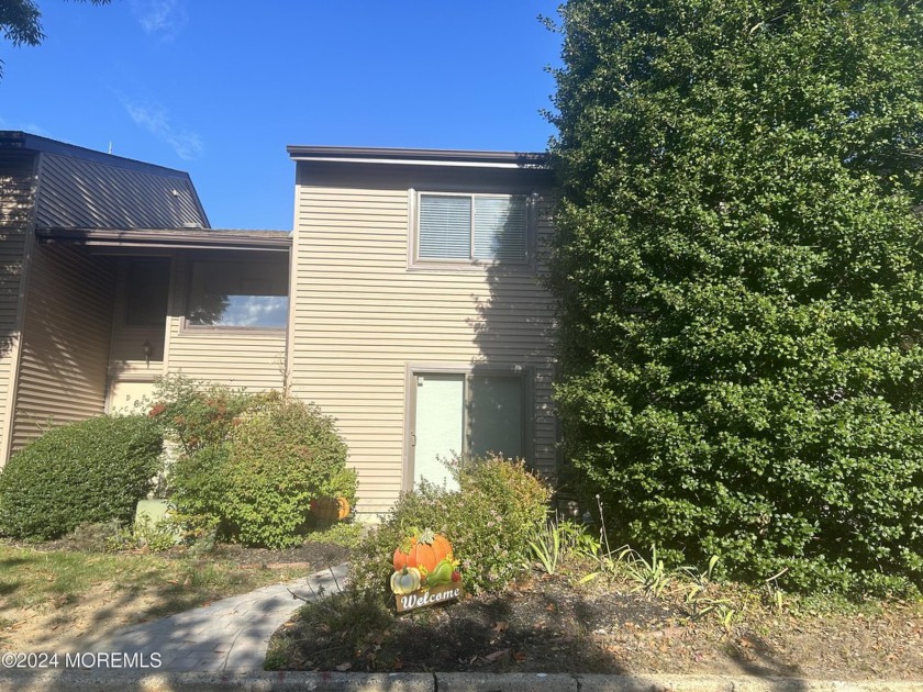 Gorgeous views of the golf course and a paver patio.  Such a - Beach Home for sale in Red Bank, New Jersey on Beachhouse.com