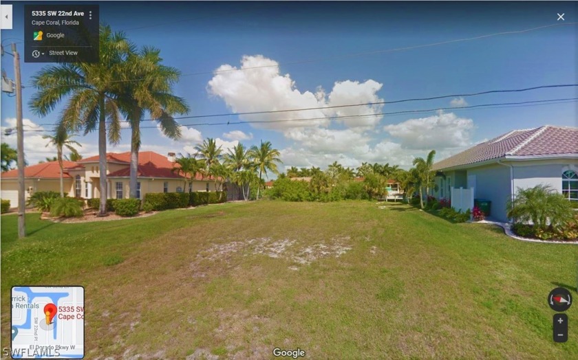 LOCATION!  THIS NEIGHBORHOOD IS ACROSS THE STREET FROM THE - Beach Lot for sale in Cape Coral, Florida on Beachhouse.com