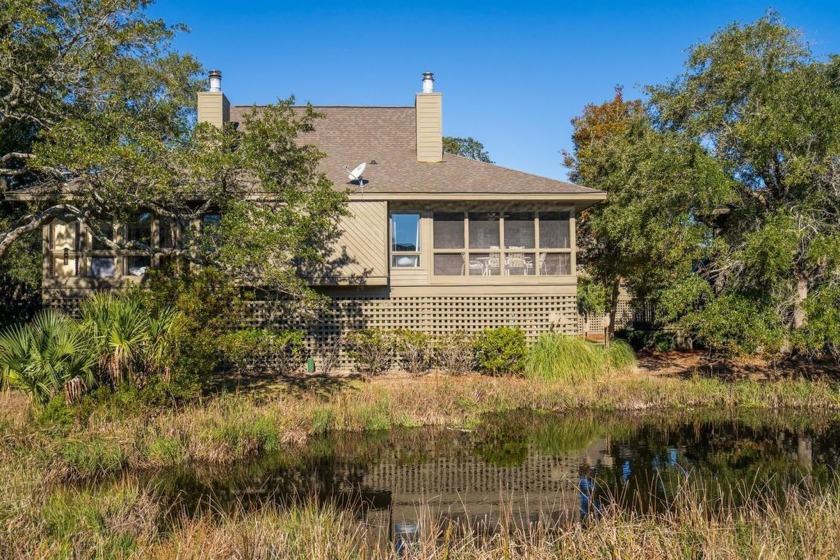 This beautifully updated Summerwind Villa offers the ideal - Beach Home for sale in Edisto Island, South Carolina on Beachhouse.com