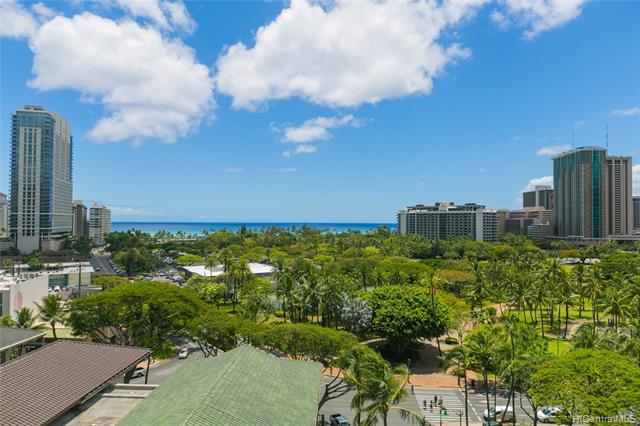 In the heart of Waikiki and owning Real Estate at the Ritz - Beach Condo for sale in Honolulu, Hawaii on Beachhouse.com