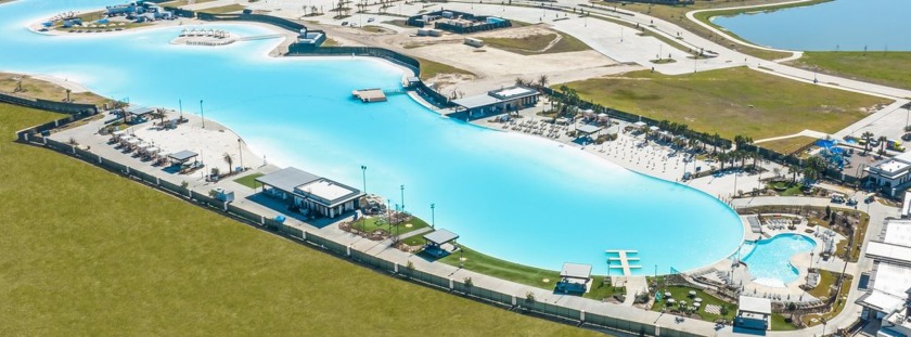 This two-story home has a classic layout for families with the - Beach Home for sale in Texas City, Texas on Beachhouse.com