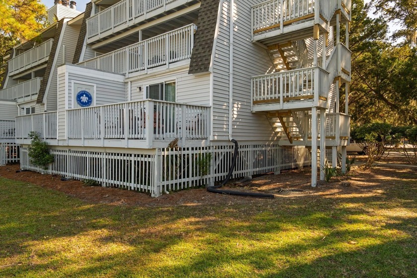 1st floor, end unit 1BD, 1BA Driftwood Villa has just a few - Beach Home for sale in Edisto Island, South Carolina on Beachhouse.com