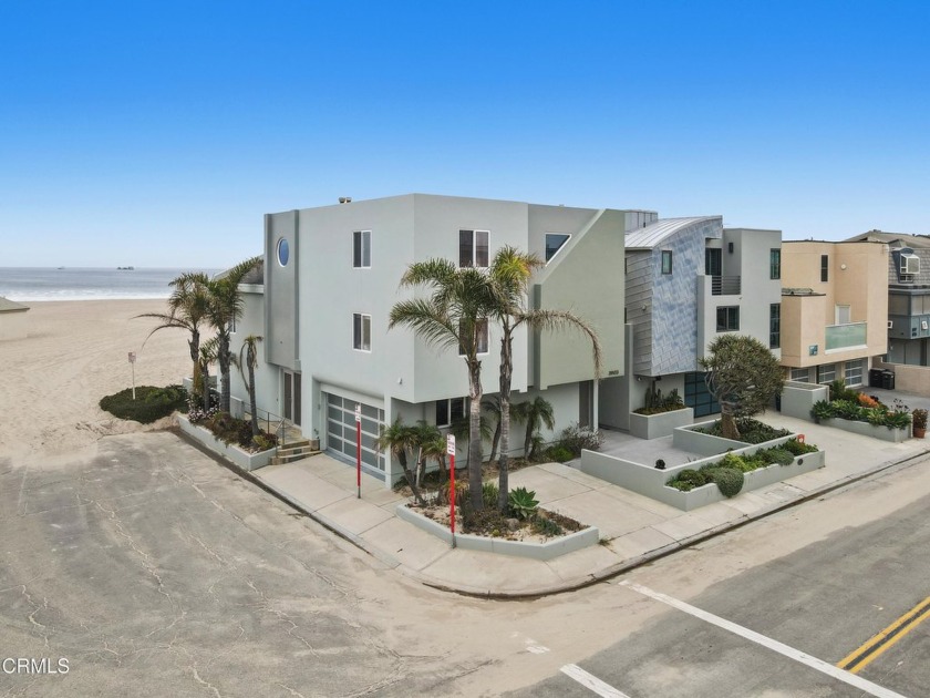 Beachfront Sanctuary at Hollywood BeachThis exceptional 3,300 sq - Beach Home for sale in Oxnard, California on Beachhouse.com