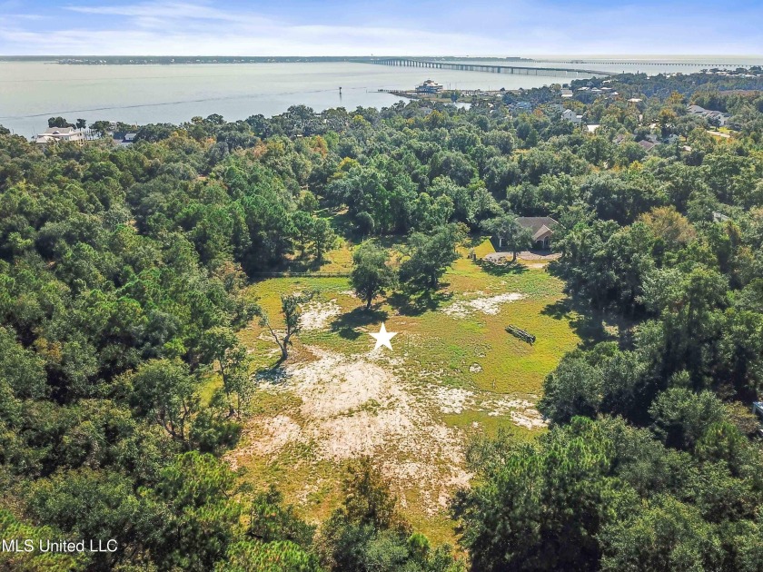 WOW! 2.38 Acres in the heart of Bay St Louis. Cleared and - Beach Acreage for sale in Bay Saint Louis, Mississippi on Beachhouse.com