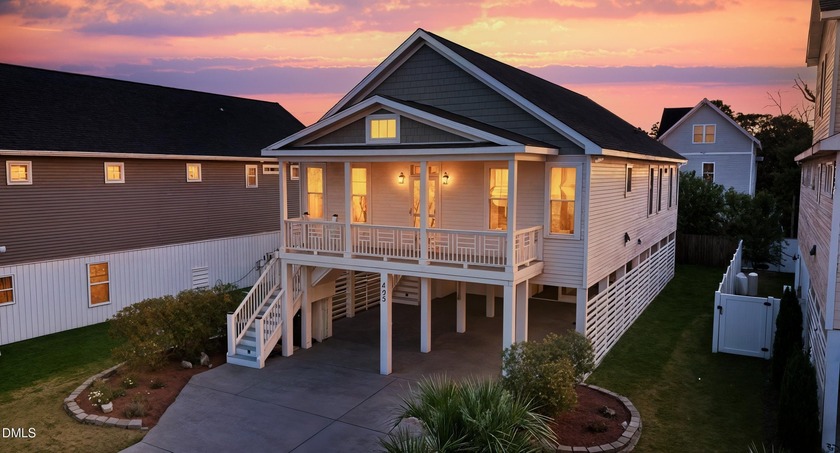 LOCATION! LOCATION! LOCATION! Do you realize life is too short? - Beach Home for sale in Carolina Beach, North Carolina on Beachhouse.com