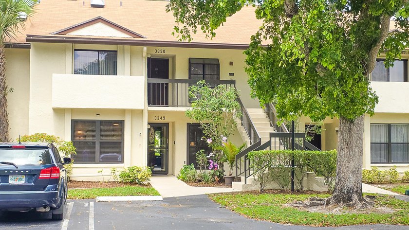 Stop worrying about maintenance and start enjoying the Florida - Beach Condo for sale in Greenacres, Florida on Beachhouse.com