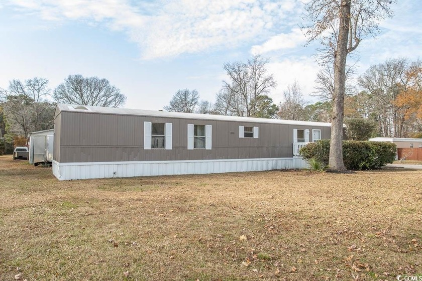 Newly renovated oversized single-wide manufactured home situated - Beach Home for sale in Myrtle Beach, South Carolina on Beachhouse.com