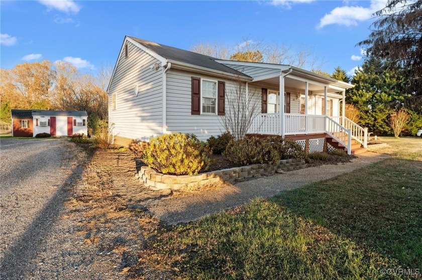 Solar powered move-in condition 3 Bedroom Rancher on 1.23 Acres - Beach Home for sale in Dunnsville, Virginia on Beachhouse.com