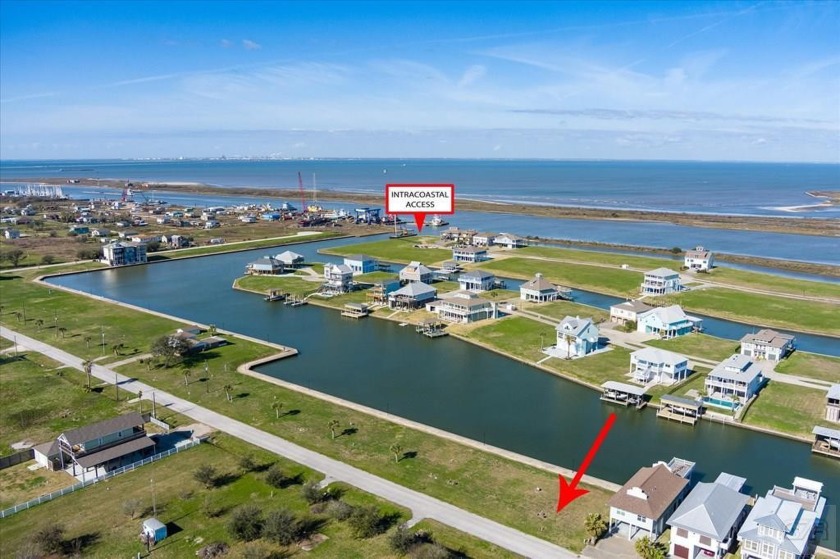 Canal front lot featuring concrete bulk-head and easy, easy - Beach Lot for sale in Port Bolivar, Texas on Beachhouse.com