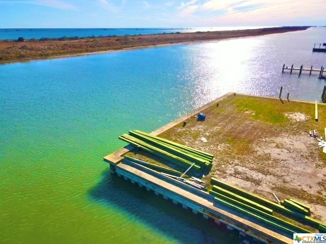 Majestic Lot directly on ICW!  Over 11,303 SF. Measuring 136.43 - Beach Lot for sale in Port O Connor, Texas on Beachhouse.com