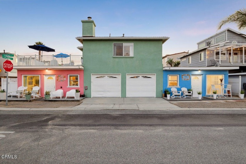 Welcome to your slice of paradise in Hollywood Beach, where - Beach Home for sale in Oxnard, California on Beachhouse.com