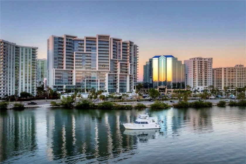 There's one pinnacle location in Sarasota that has the most - Beach Condo for sale in Sarasota, Florida on Beachhouse.com