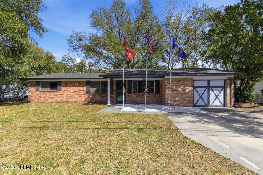 Rare investor opportunity in highly desirable Isle of Palms! - Beach Home for sale in Jacksonville, Florida on Beachhouse.com