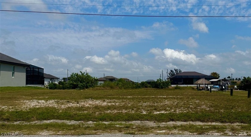 Gulf Access Lot, NO bridges, Eastern Exposure. Wide canal - Beach Lot for sale in Cape Coral, Florida on Beachhouse.com